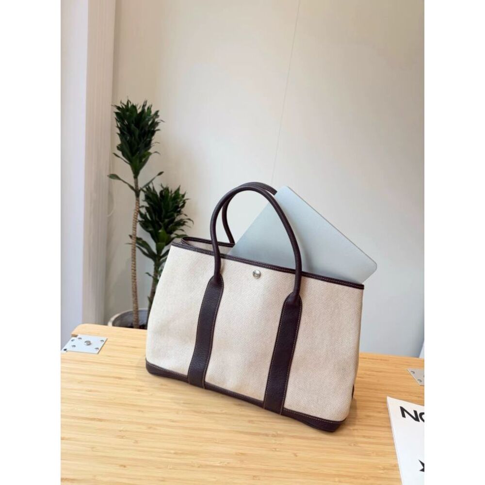 Hermès Women Pre-Loved Bag Very Good Condition
